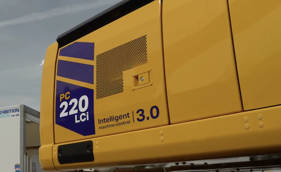 First Look at the New Komatsu PC220LCi with Intelligent Machine Control